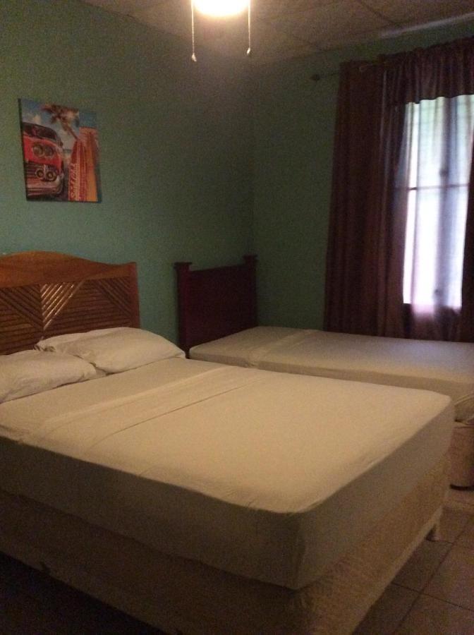 Hostel Guayacan Puerto Armuelles Extérieur photo